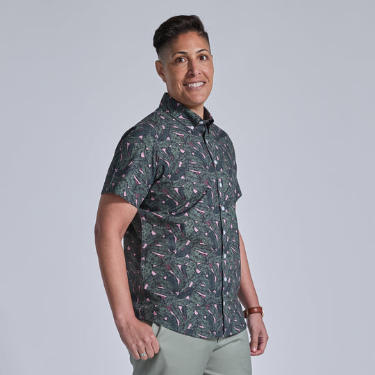 Button-down collar short sleeve shirt with banana leaf print