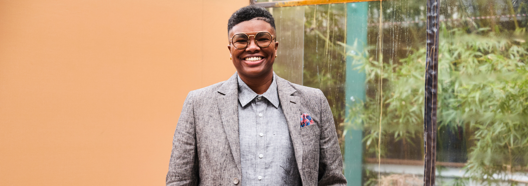 The Benefits of Linen For Summer Suiting