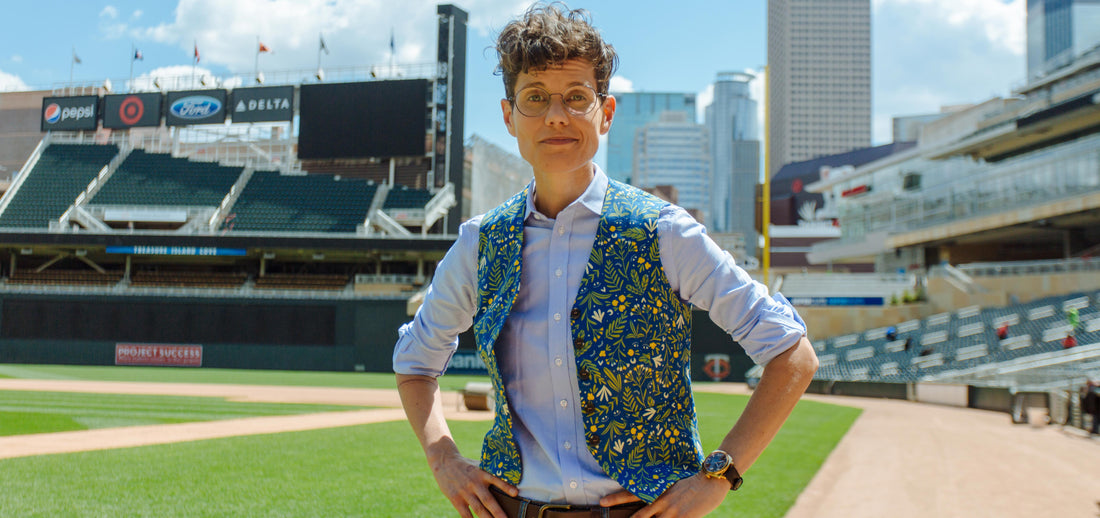 Dapper Scout Jana Shortal