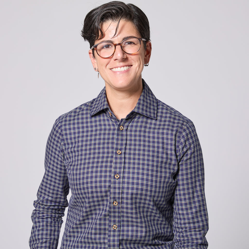 100% cotton Frankie Forest Classic Dress Shirt made by Kirrin Finch.  Color: Forest