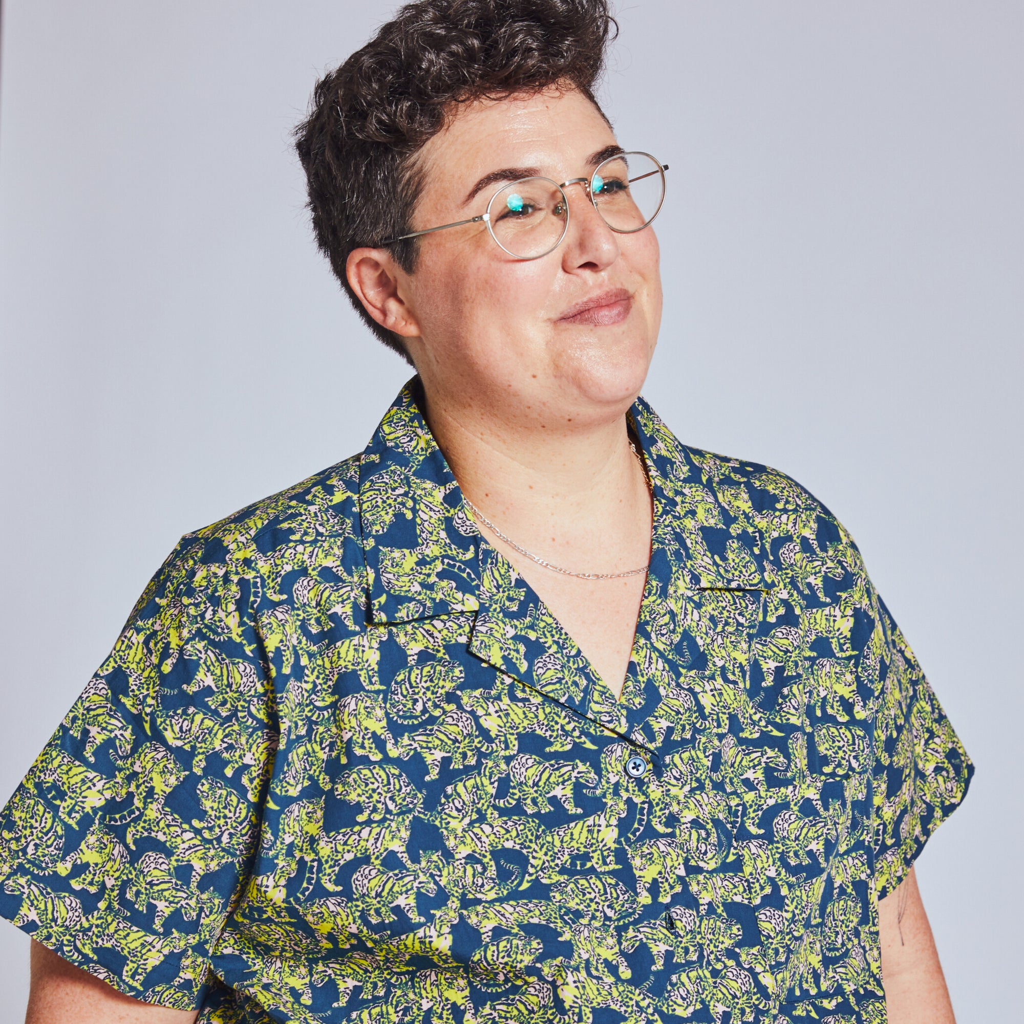 Women and non-binary Camp Shirt in Tiger Print